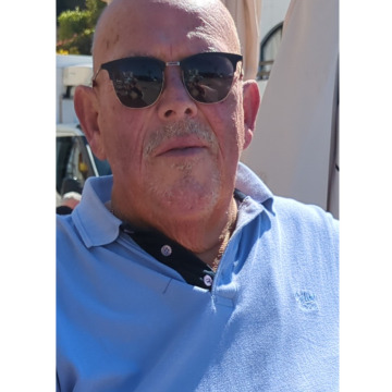 Notice Gallery for Garry HOLMES