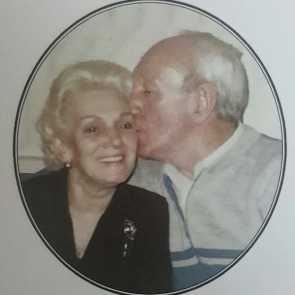Photo of VERONICA DAVIES