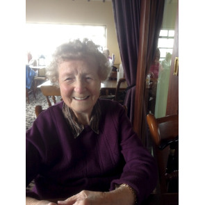 Photo of Edna Mary MIDDLETON