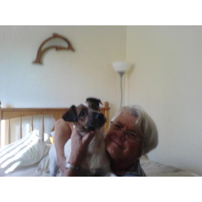 Photo of GLORIA BEATON