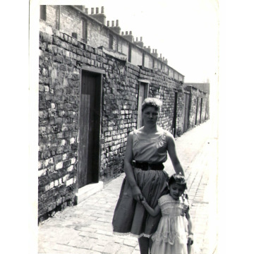 Photo for notice Joan KHURANA