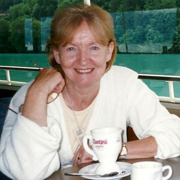 Photo of MURIEL SMITH