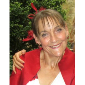 Photo of Carolyn RILEY