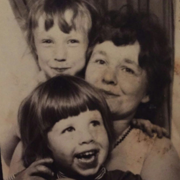 Notice Gallery for Myrna Rosa SCRAGG