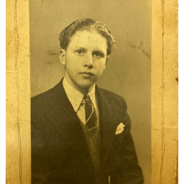 Notice Gallery for HARRY BROWNJOHN