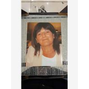 Notice Gallery for Elaine FOULDS