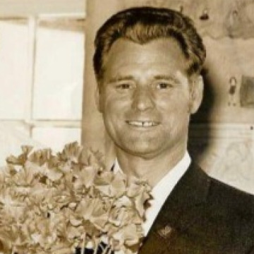 Notice Gallery for Walter CRISPIN