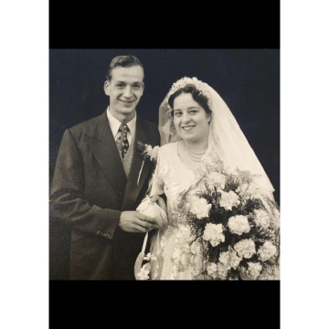 Notice Gallery for Dennis LOWE