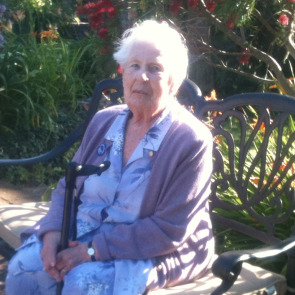 Photo of Emily HELLIWELL