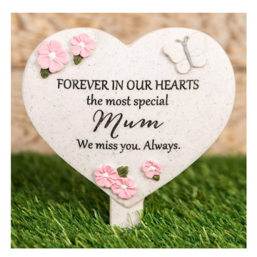 Photo for notice Chrissie FLANAGAN