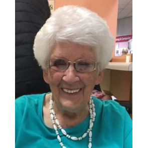 Photo of Annie HOWARTH