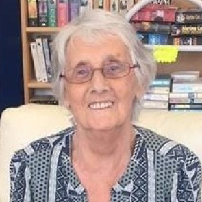 Photo of Molly LEWIS