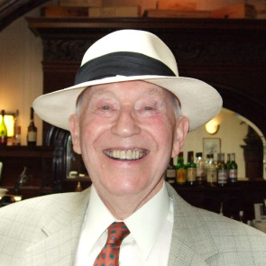 Notice Gallery for Peter Yardley REYNOLDS