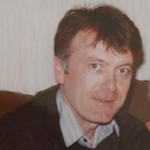 Notice Gallery for Desmond BARRASS