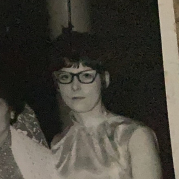 Notice Gallery for Edna May BROWN