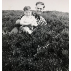 Photo of Andrew MACNEISH