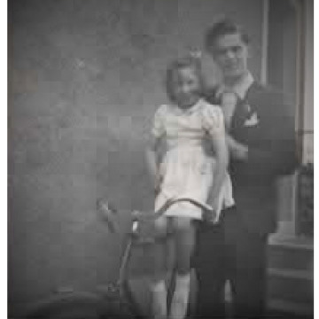 Notice Gallery for Andrew MACNEISH