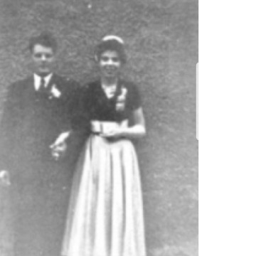 Notice Gallery for Phyllis Betty COMPTON