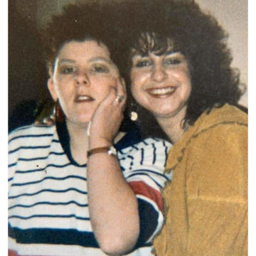 Notice Gallery for LAURA KAYE