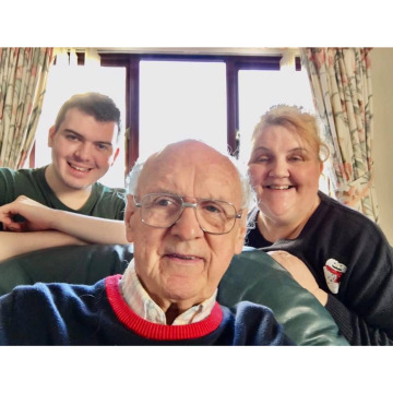 Photo for notice GARETH JONES