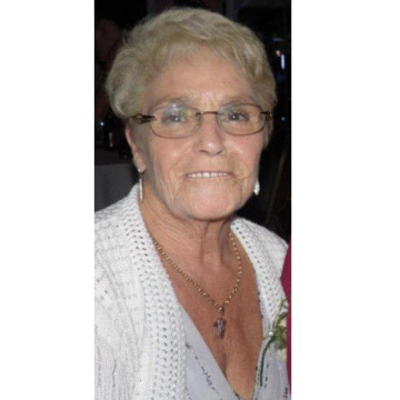 Photo of Renee HUMPHREYS