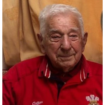 Photo of Vivian Trevor Gordon MOYLE