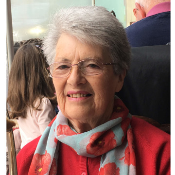 Photo of Sylvia TOMLINSON