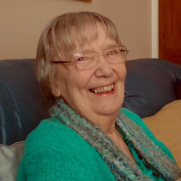 Photo of Shirley SMITH