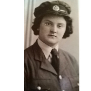 Notice Gallery for Iris Annie BROWN