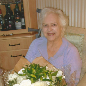 Photo of Julie BLAKE