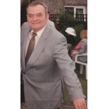 Notice Gallery for GEORGE HUME