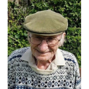 Photo of Albert William 'Bob' HOBSON