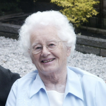 Photo of JOAN JONES