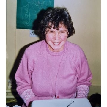 Photo of BERYL BICKNELL