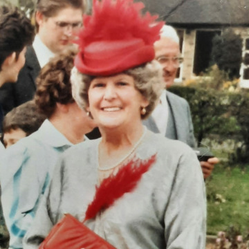 Photo of Fay MEE
