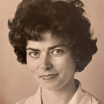 Notice Gallery for Daphne Elizabeth Anne HUGHES