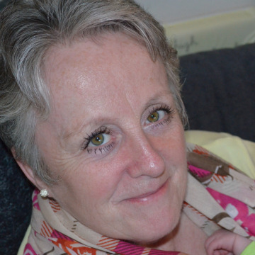 Photo of Deirdre GREEN