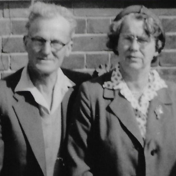 Notice Gallery for Walter BIRD