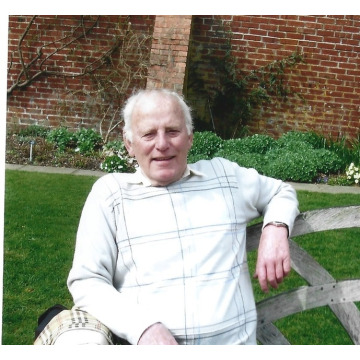 Photo of Joe HALL