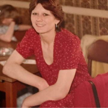 Photo of Lynn Marie WALKER