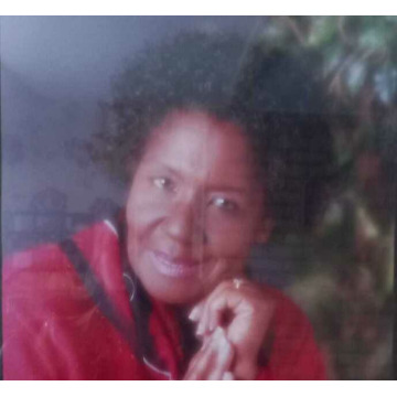 Photo of Gloria NEWELL