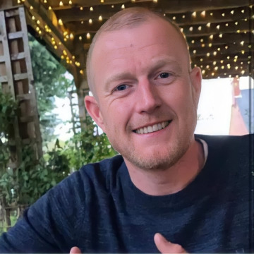 Photo of Stephen Stoker