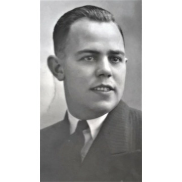 Notice Gallery for Frederick KELLY