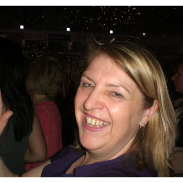 Tribute photo for Linda HAMILTON