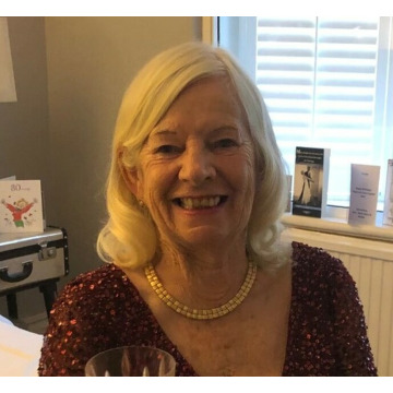 Photo of Kay HENN