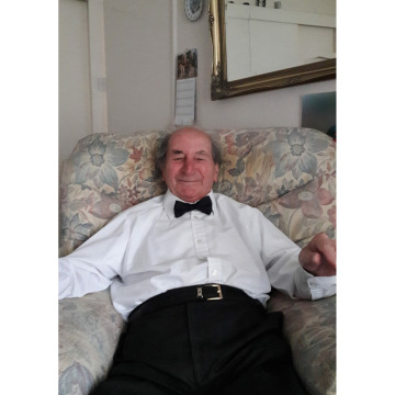 Notice Gallery for William Geoffrey MOORE
