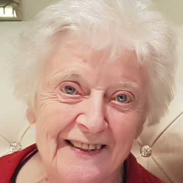 Photo of Christina MacDONALD