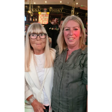 Notice Gallery for Pat JAMES