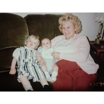 Photo for notice Sylvia HALL