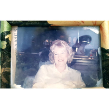 Photo for notice Sylvia HALL